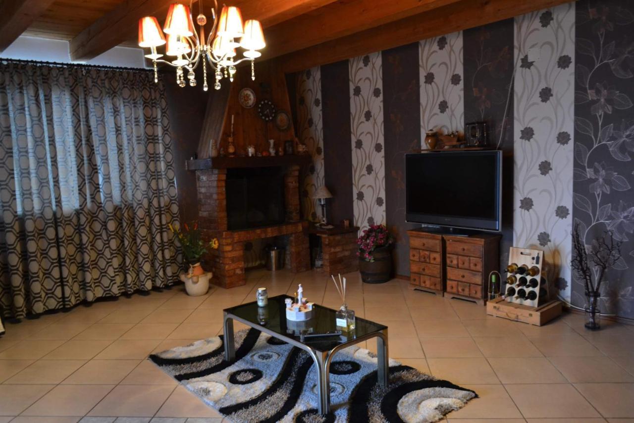 Вилла Casa Ricciotti Tritenii de Jos Экстерьер фото