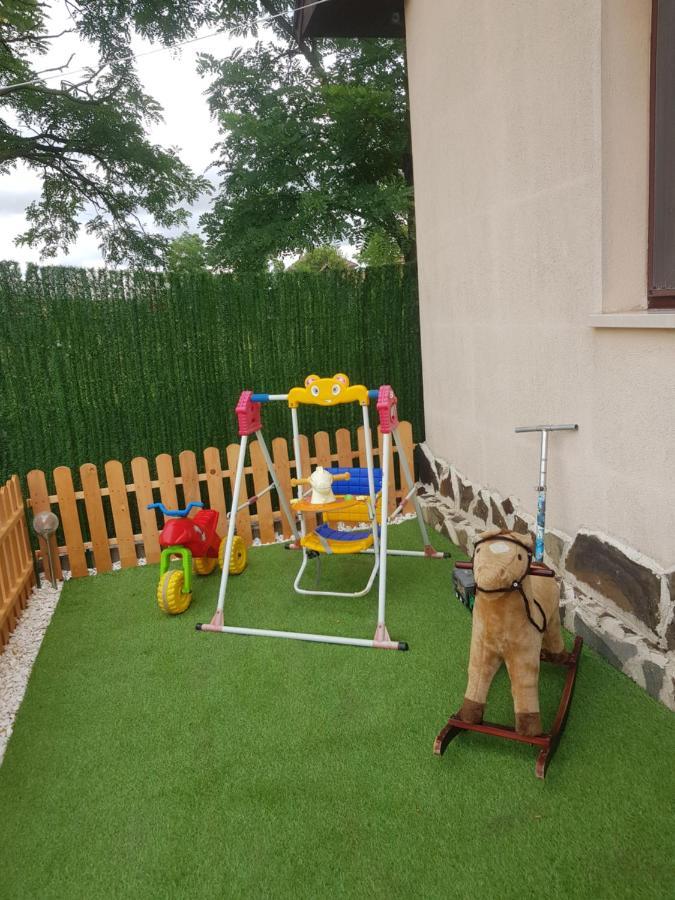 Вилла Casa Ricciotti Tritenii de Jos Экстерьер фото
